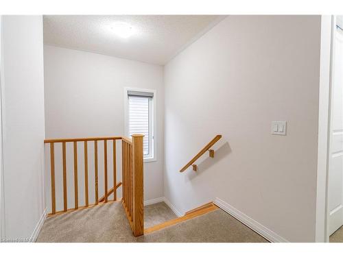 123 Freedom Crescent, Hamilton, ON - Indoor Photo Showing Other Room