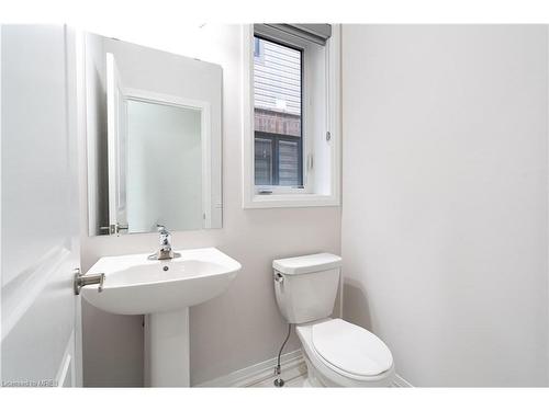 123 Freedom Crescent, Hamilton, ON - Indoor Photo Showing Bathroom