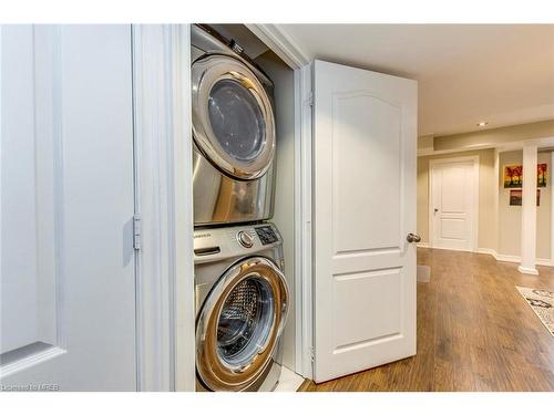 93 Lesabre Crescent, Brampton, ON - Indoor Photo Showing Laundry Room
