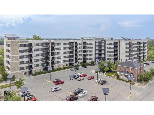 423-33 Whitmer Street, Milton, ON - Outdoor With Balcony With Facade