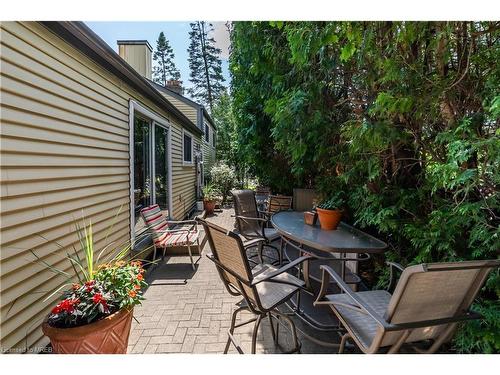 3389 Rockwood Drive, Burlington, ON - Outdoor With Deck Patio Veranda With Exterior