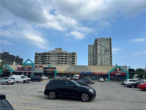 8-60 Dundas Street E, Mississauga, ON 