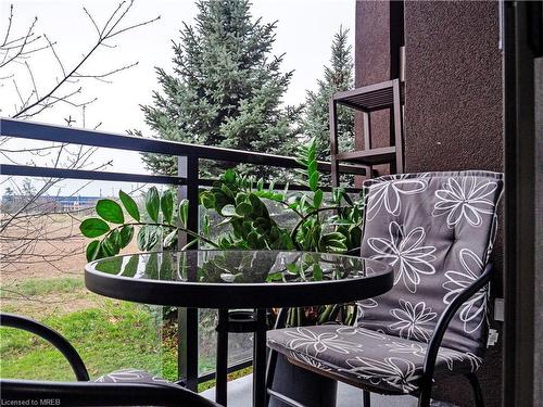 126-5010 Corporate Drive, Burlington, ON - Outdoor With Balcony