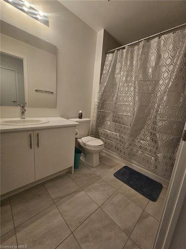 802-560 North Service Road Road, Grimsby, ON - Indoor Photo Showing Bathroom