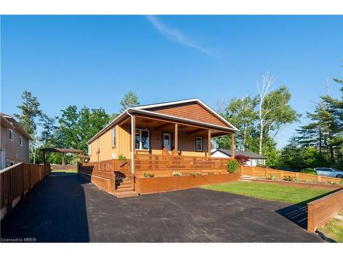 145 Beck Street, Wasaga Beach, ON - Outdoor With Deck Patio Veranda