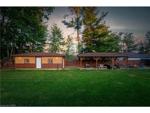 145 Beck Street, Wasaga Beach, ON - Outdoor With Deck Patio Veranda