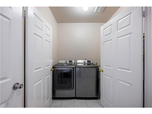 32 Nomad Crescent, Brampton, ON - Indoor Photo Showing Laundry Room