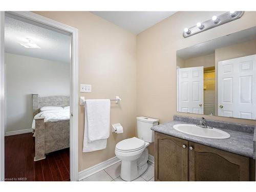 32 Nomad Crescent, Brampton, ON - Indoor Photo Showing Bathroom