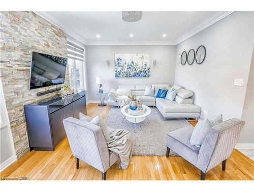 2085 Ashmore Drive, Oakville, ON - Indoor Photo Showing Living Room