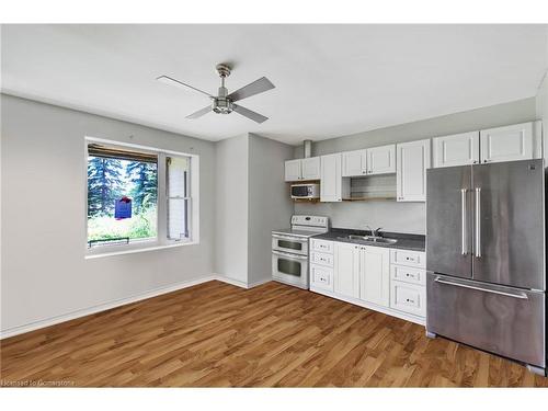 678 Hwy 124 Highway, Mckellar, ON - Indoor Photo Showing Kitchen With Double Sink