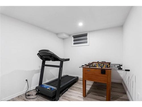 1751 Coronation Drive, London, ON - Indoor Photo Showing Gym Room