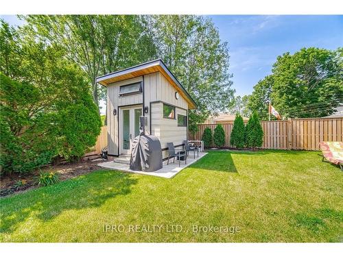574 Stephens Crescent, Oakville, ON - Outdoor With Backyard