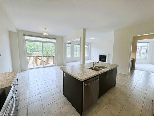 51 Sanford Circle, Springwater, ON - Indoor Photo Showing Kitchen With Double Sink