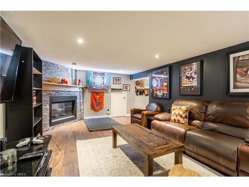 5290 Joel Avenue, Burlington, ON - Indoor Photo Showing Living Room With Fireplace