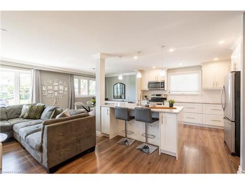 5290 Joel Avenue, Burlington, ON - Indoor Photo Showing Kitchen With Stainless Steel Kitchen With Upgraded Kitchen