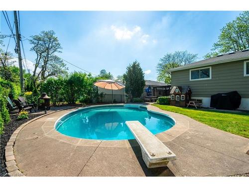 5290 Joel Avenue, Burlington, ON - Outdoor With In Ground Pool With Backyard