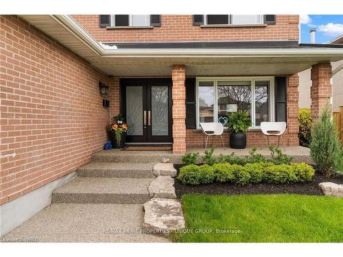 293 Mississaga Street, Oakville, ON - Outdoor