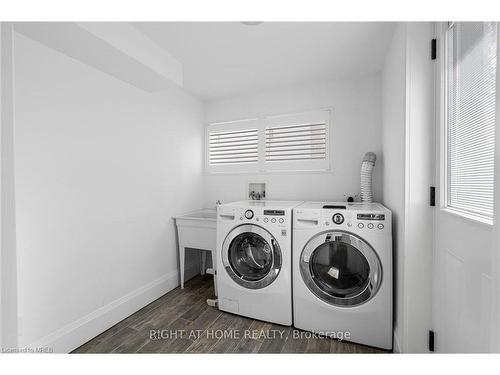 6373 Clare Crescent, Niagara Falls, ON - Indoor Photo Showing Laundry Room