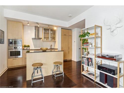 2502-14 York Street, Toronto, ON - Indoor Photo Showing Kitchen