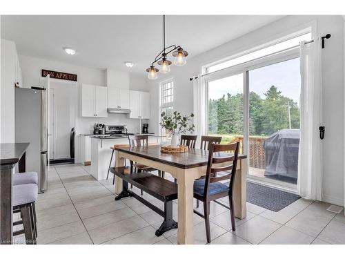 67 Summer Breeze Drive, Quinte West, ON - Indoor Photo Showing Dining Room