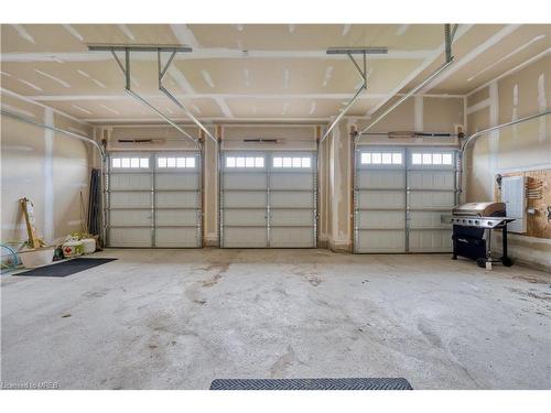 67 Summer Breeze Drive, Quinte West, ON - Indoor Photo Showing Garage