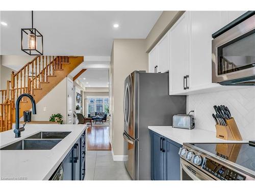 17-3038 Haines Road, Mississauga, ON - Indoor Photo Showing Kitchen With Double Sink