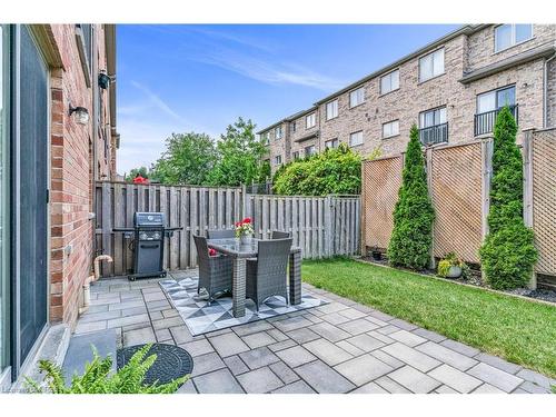 17-3038 Haines Road, Mississauga, ON - Outdoor