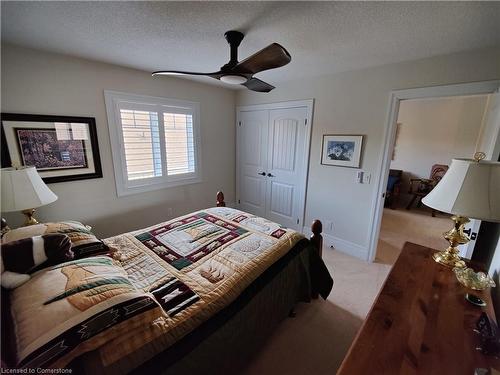 102 Hammond Court, The Blue Mountains, ON - Indoor Photo Showing Bedroom