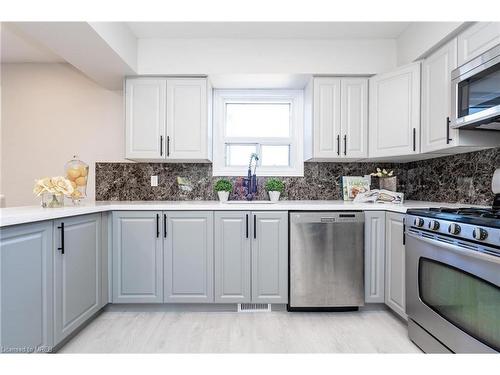 2009 Brampton Street, Hamilton, ON - Indoor Photo Showing Kitchen