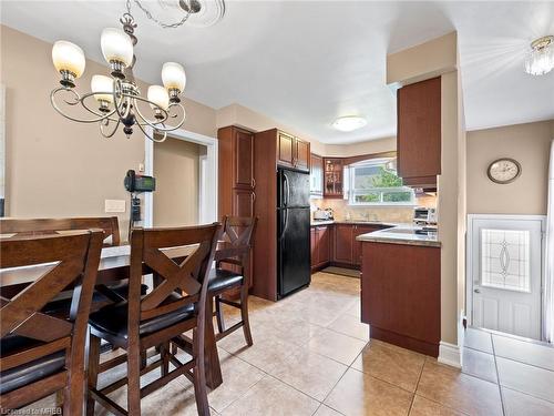 374 Wentworth Street, Oakville, ON - Indoor Photo Showing Dining Room