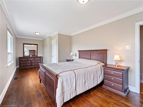 374 Wentworth Street, Oakville, ON - Indoor Photo Showing Bedroom