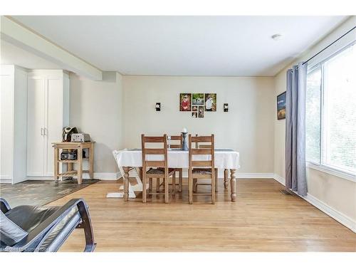 148 Heslop Road, Milton, ON - Indoor Photo Showing Dining Room