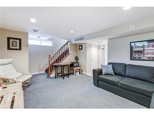 148 Heslop Road, Milton, ON - Indoor Photo Showing Living Room