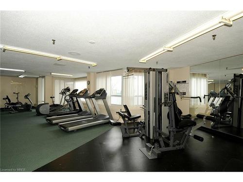 214-475 The West Mall, Toronto, ON - Indoor Photo Showing Gym Room