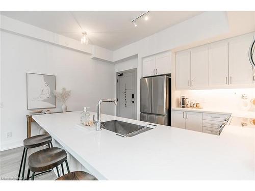 212-1 Hume Street, Collingwood, ON - Indoor Photo Showing Kitchen