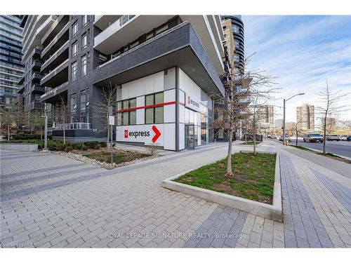 209-65 Annie Craig Drive, Toronto, ON - Outdoor