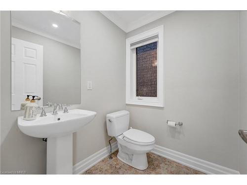 3136 Watercliffe Court, Oakville, ON - Indoor Photo Showing Bathroom