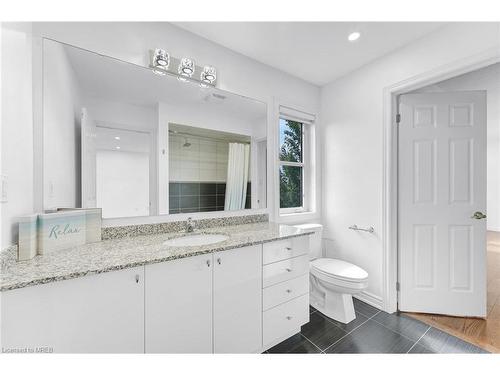 3136 Watercliffe Court, Oakville, ON - Indoor Photo Showing Bathroom