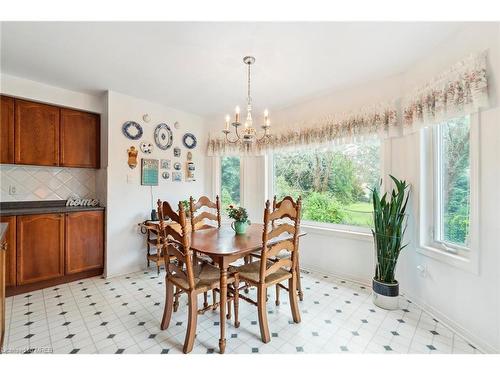 22 Lamont Creek Drive, Wasaga Beach, ON - Indoor Photo Showing Dining Room