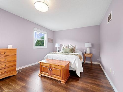 13 Cashel Street, Brampton, ON - Indoor Photo Showing Bedroom