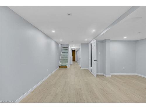 38 Gristone Crescent, Toronto, ON - Indoor Photo Showing Other Room