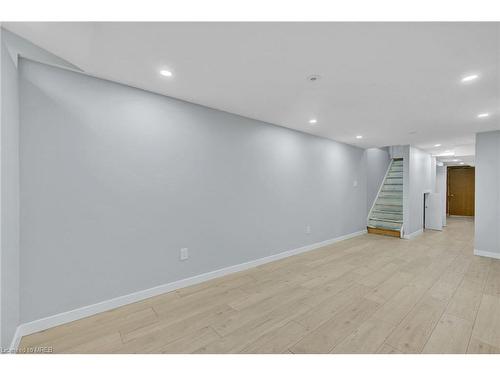 38 Gristone Crescent, Toronto, ON - Indoor Photo Showing Other Room