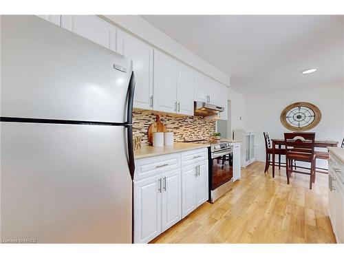 36-6780 Formentera Avenue, Mississauga, ON - Indoor Photo Showing Kitchen