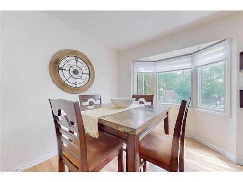 36-6780 Formentera Avenue, Mississauga, ON - Indoor Photo Showing Dining Room