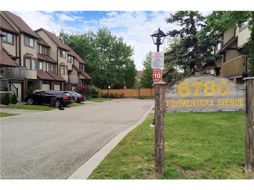 36-6780 Formentera Avenue, Mississauga, ON - Outdoor