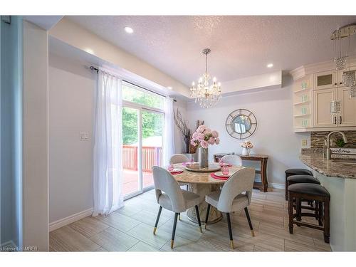 740 Cedar Bend Drive, Waterloo, ON - Indoor Photo Showing Dining Room