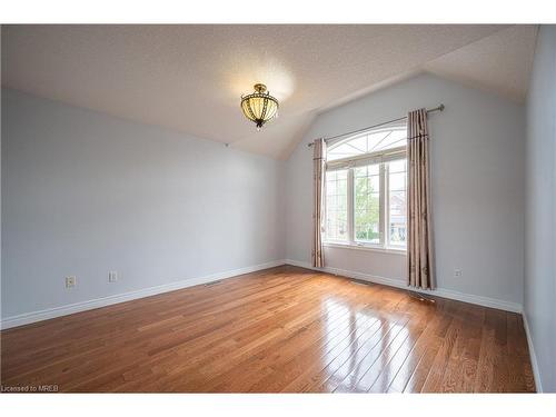 740 Cedar Bend Drive, Waterloo, ON - Indoor Photo Showing Other Room