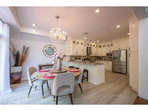 740 Cedar Bend Drive, Waterloo, ON - Indoor Photo Showing Other Room