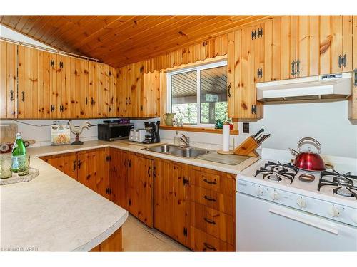 86 Stoney Road, Mckellar, ON - Indoor Photo Showing Kitchen With Double Sink