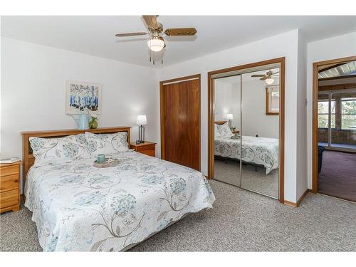 86 Stoney Road, Mckellar, ON - Indoor Photo Showing Bedroom